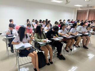 72. Day 1 โครงการพัฒนาทักษะด้านภาษาอังกฤษ สำหรับนักศึกษาครู